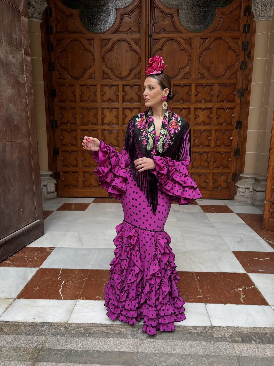 VIVA LA FERIA-MODA FLAMENCA Esperanza robe flamenca buganvilla pois