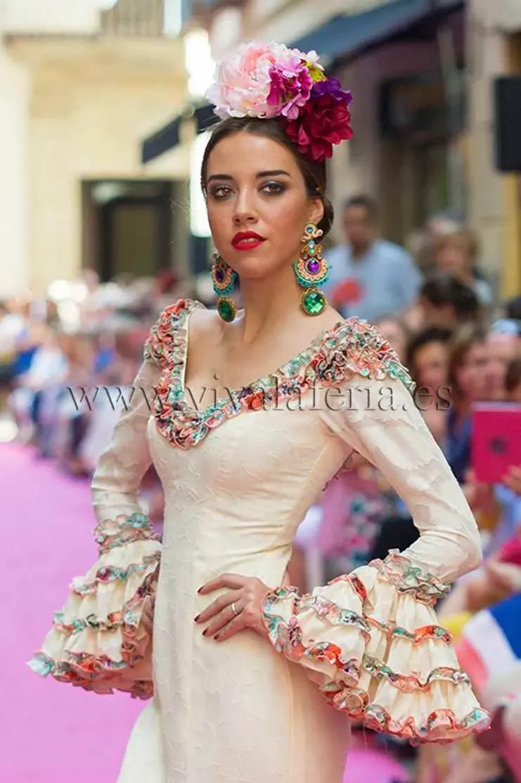 Candela de Reina Rodas boucles flamenca