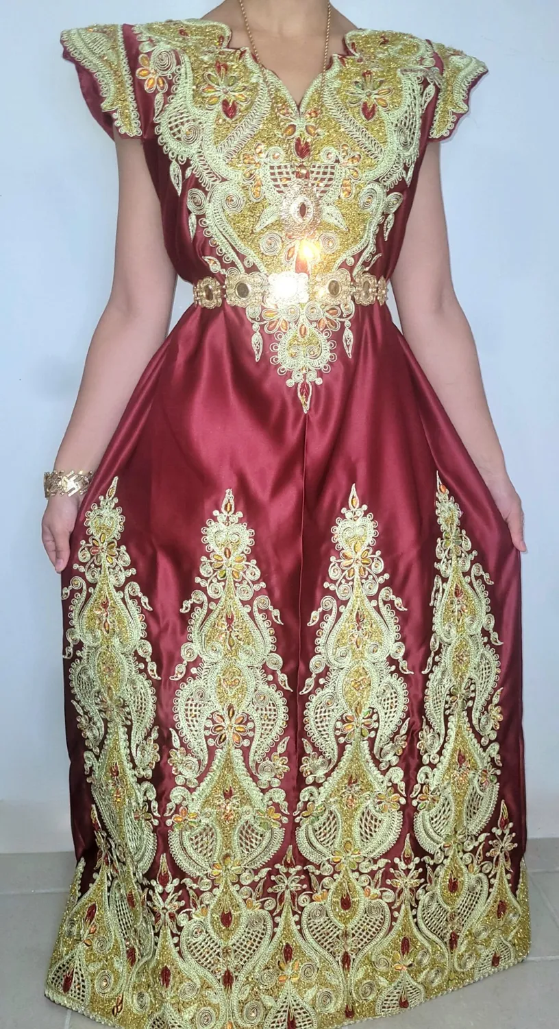 Célèbr'Orient Mayssane gandoura constantinoise