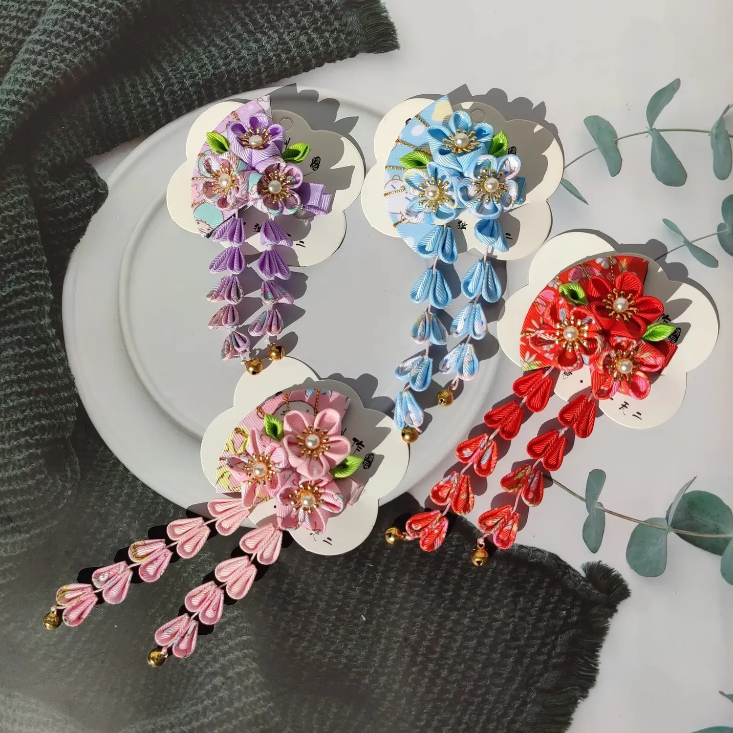 Esprit du Japon barrette kanzashi fleurie tissu