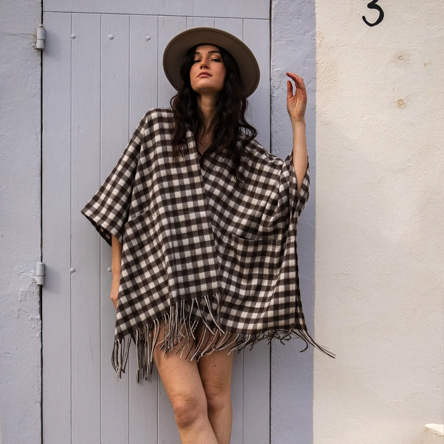 Mistral Camargue poncho laine carreaux bruns taille unique