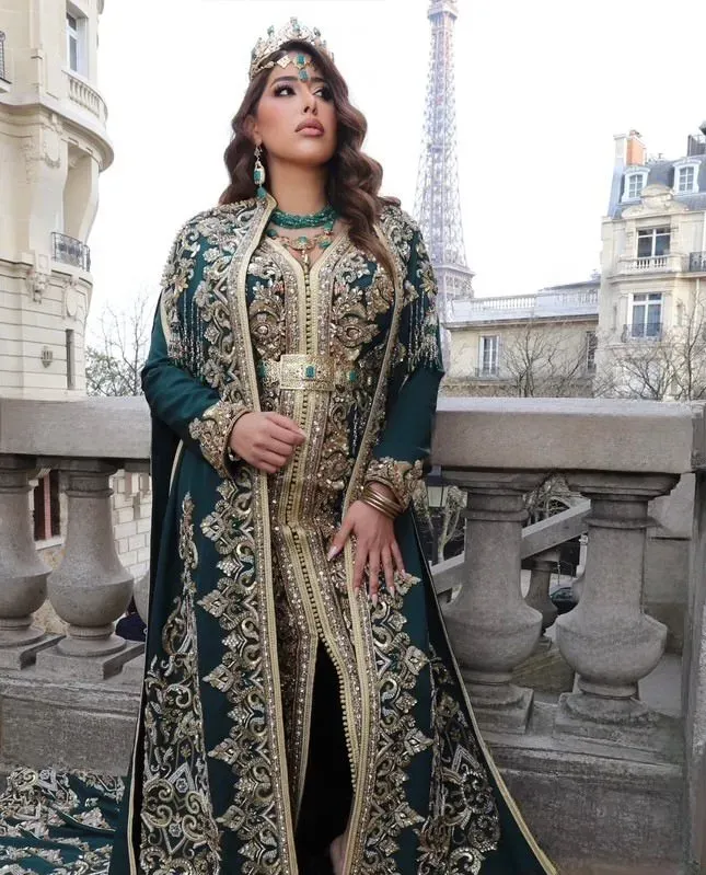 Célèbr'Orient Rim caftan mariée vert émeraude doré