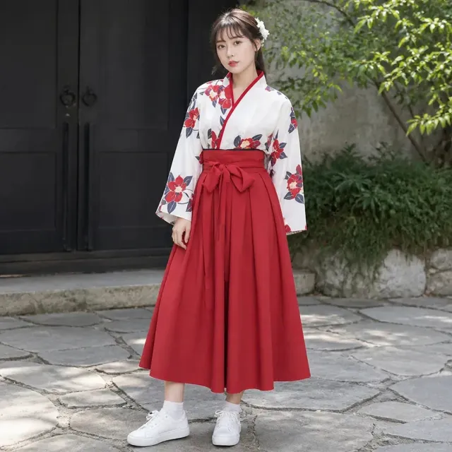 Esprit du Japon ensemble kimono femme haut fleuri jupe plissée