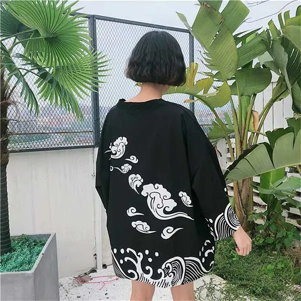 Esprit du Japon Kumo haori femme nuages blanc sur noir