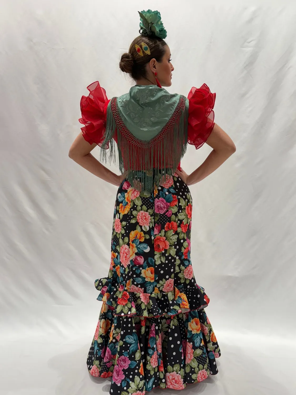 Viva La Feria Ajolí jupe flamenca fleurs noires