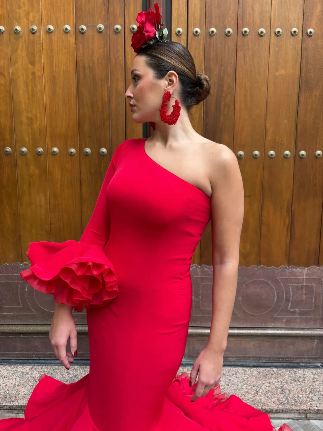Viva La Feria Rosal robe flamenca rouge sirène asymétrique