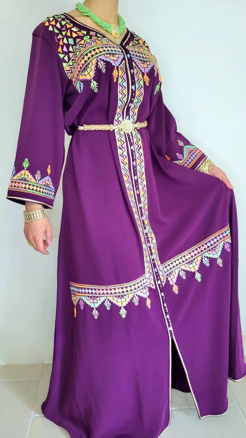 Célèbr'Orient Caftan Naya brodé fluide