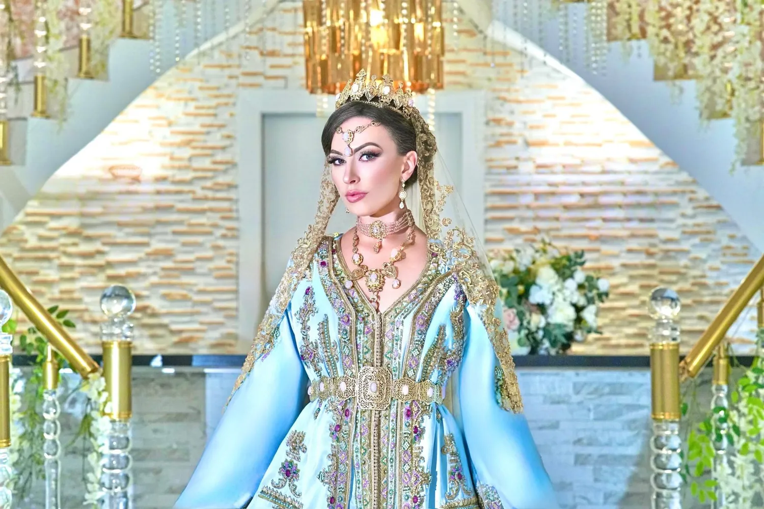 Célèbr'Orient Aaliyah takchita bleu ciel perlée
