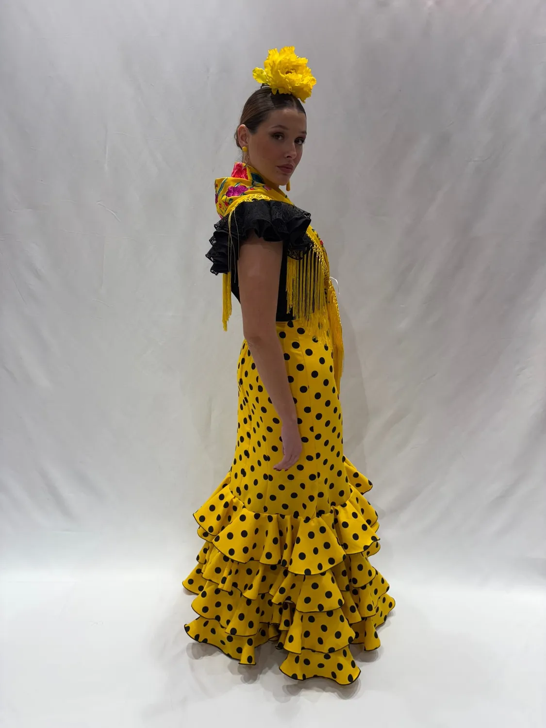 Viva la Feria Almeria jupe gitane jaune pois noirs