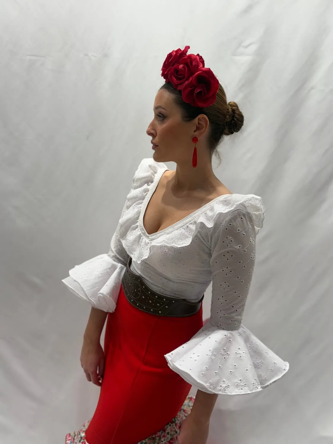 VIVA LA FERIA Blouse Rociera blanche perforée manches longues