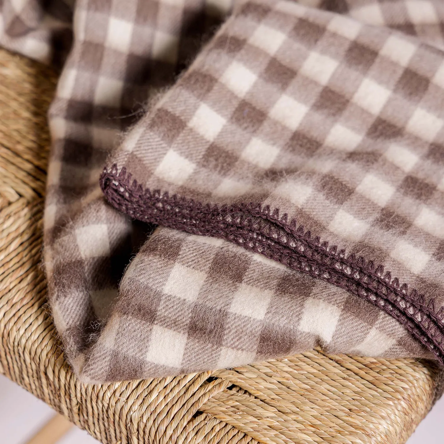 Mistral Camargue plaid laine carreaux 140x180