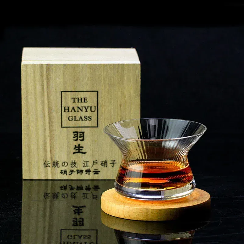 Japon style verres whisky japonais dégustation