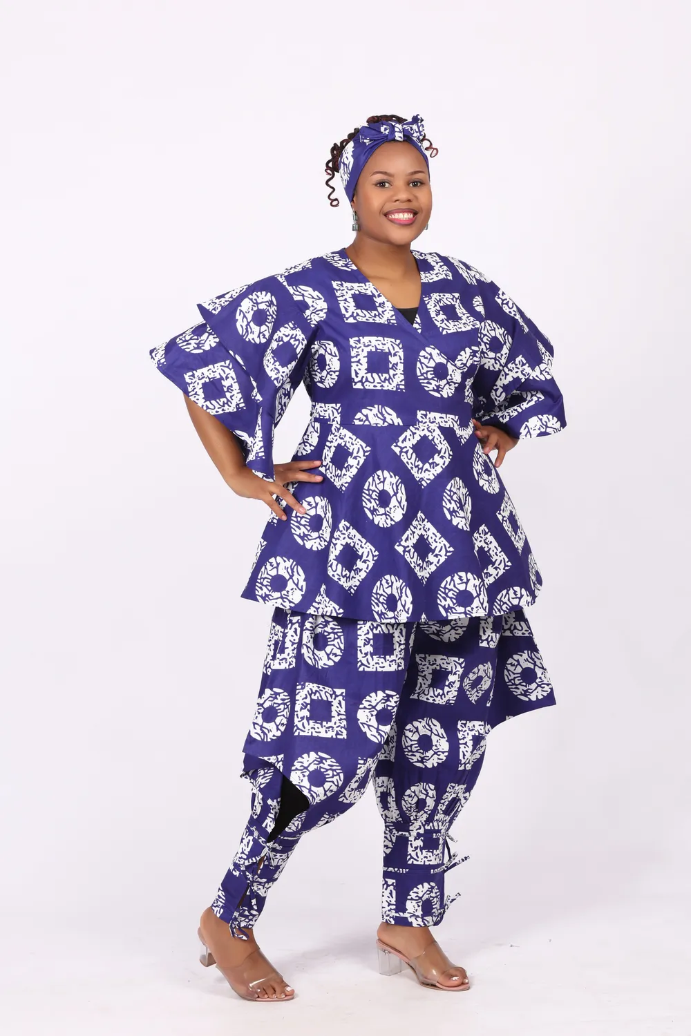 KAVAZI Wrap Top With String Pant ensemble femme