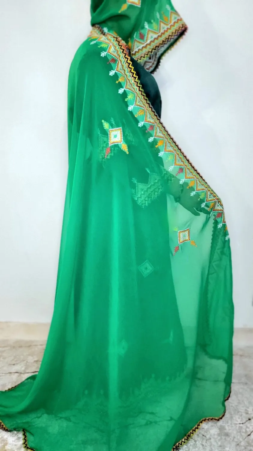 Célèbr'Orient Robe berbère Latifa robe kabyle satin