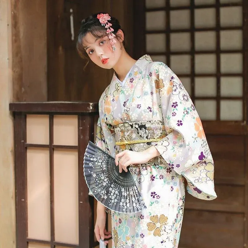 Japon style Kimono Traditionnel Japonais Femme kimono fleuri