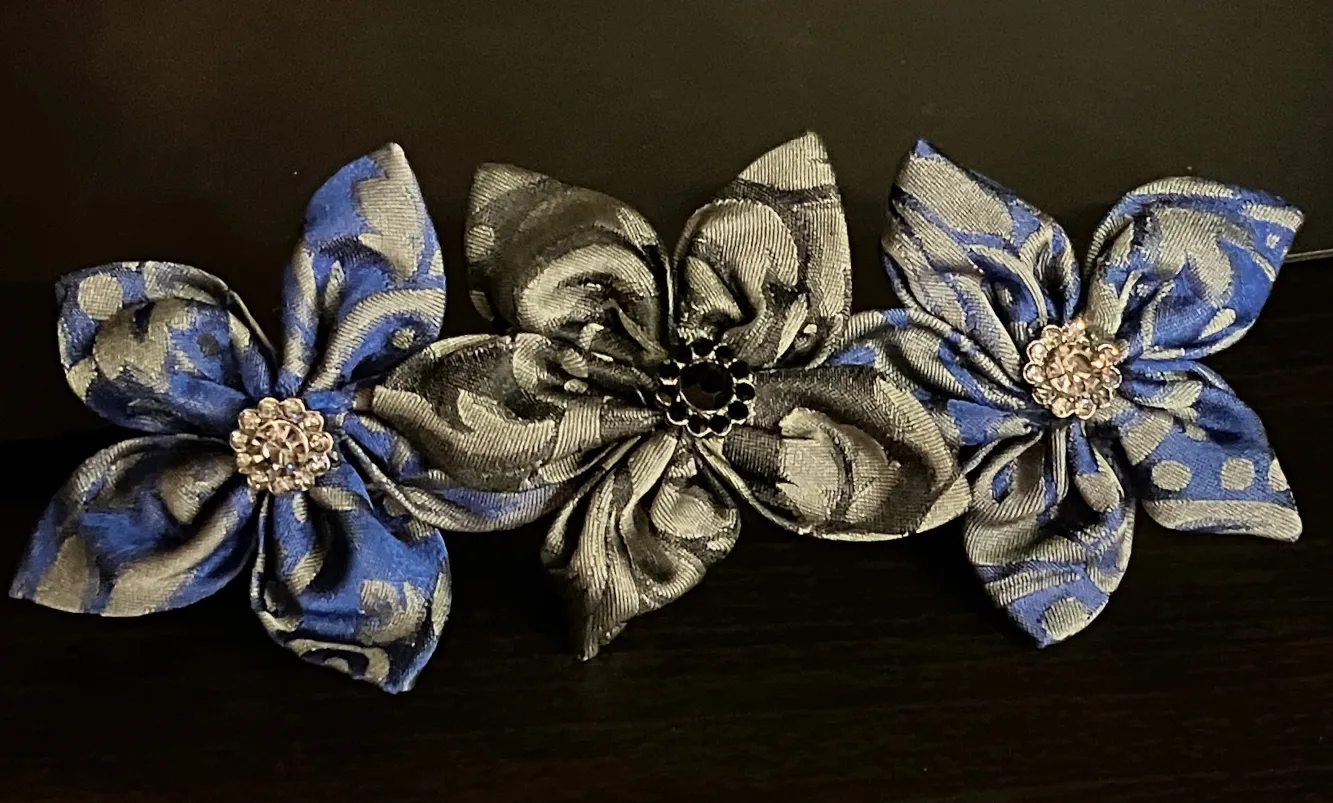 Geht's In Floriale barrette cheveux damassé 2 fleurs