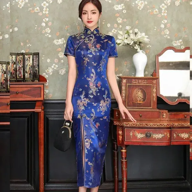 Japon style Allure Nipponne robe tradition moderne