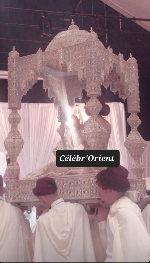 Célèbr'Orient Amaria Cristal palanquin baroque