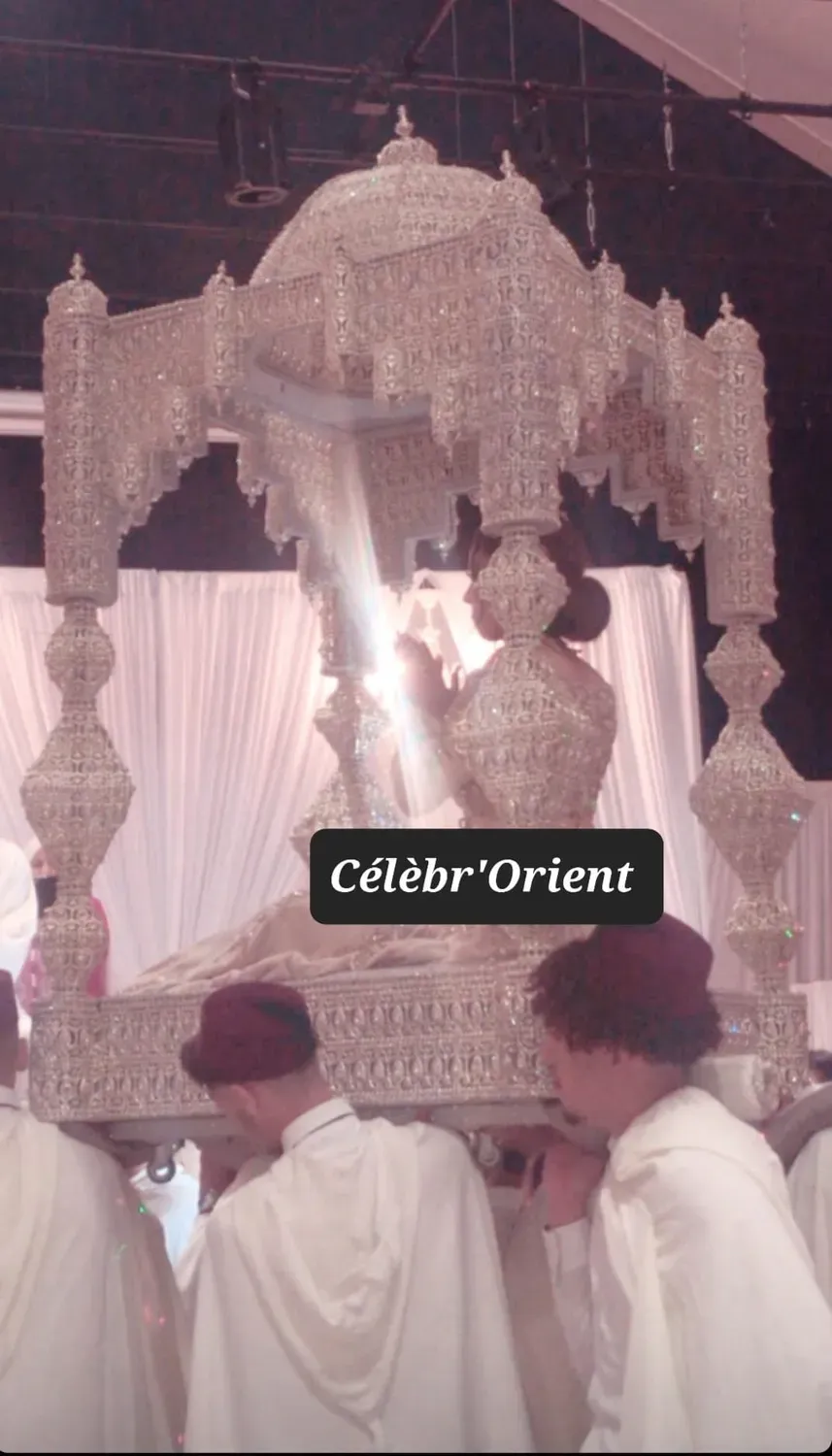 Célèbr'Orient Amaria Cristal palanquin baroque