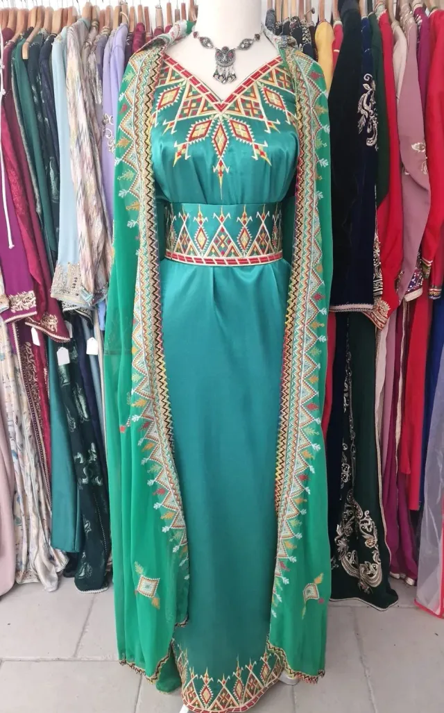 Célèbr'Orient Robe berbère Liya robe kabyle satin