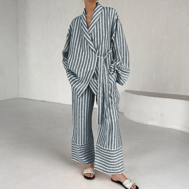 Esprit du Japon Ensemble Kimono rayé femme