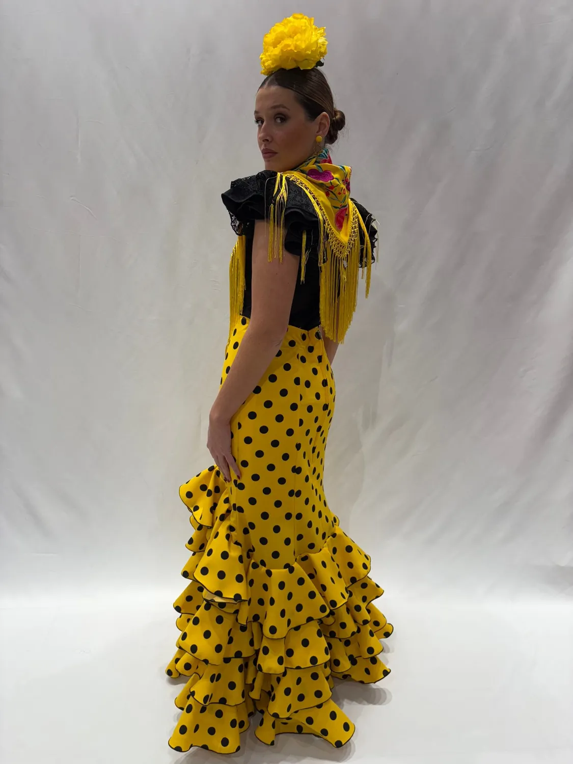 Viva la Feria Almeria jupe gitane jaune pois noirs