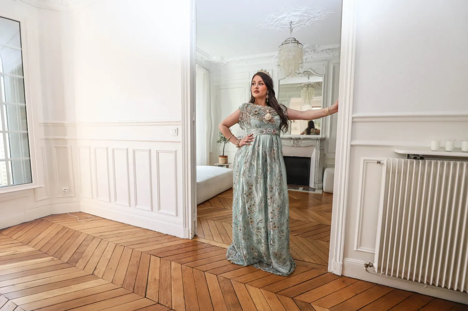 Célèbr'Orient Nabila blousa vert eau perlée