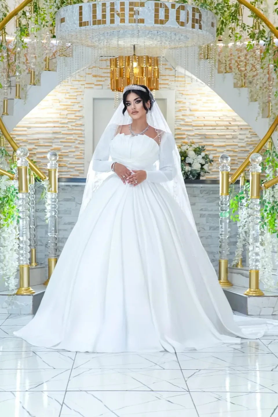 Célèbr'Orient Elham robe mariée satin blanc