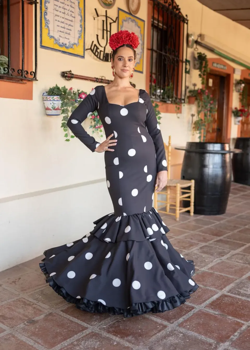 Viva La Feria Rocio robe flamenco noire pois blancs volants