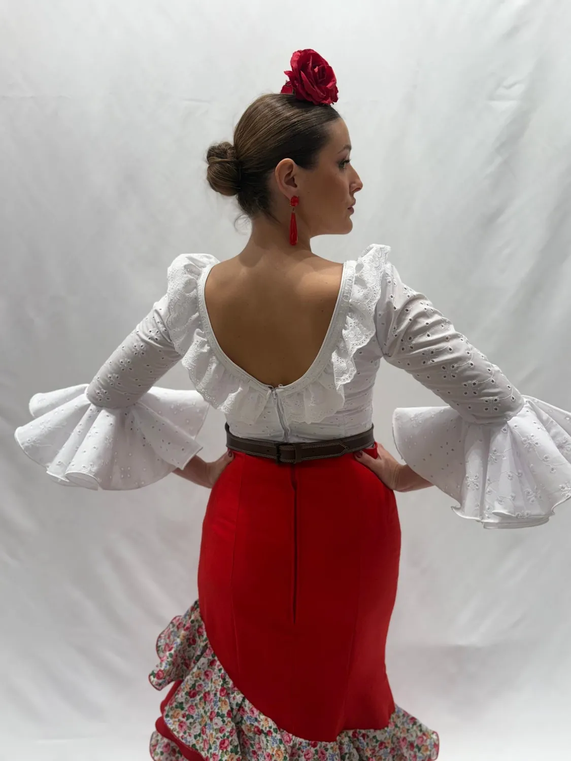 VIVA LA FERIA Blouse Rociera blanche perforée manches longues