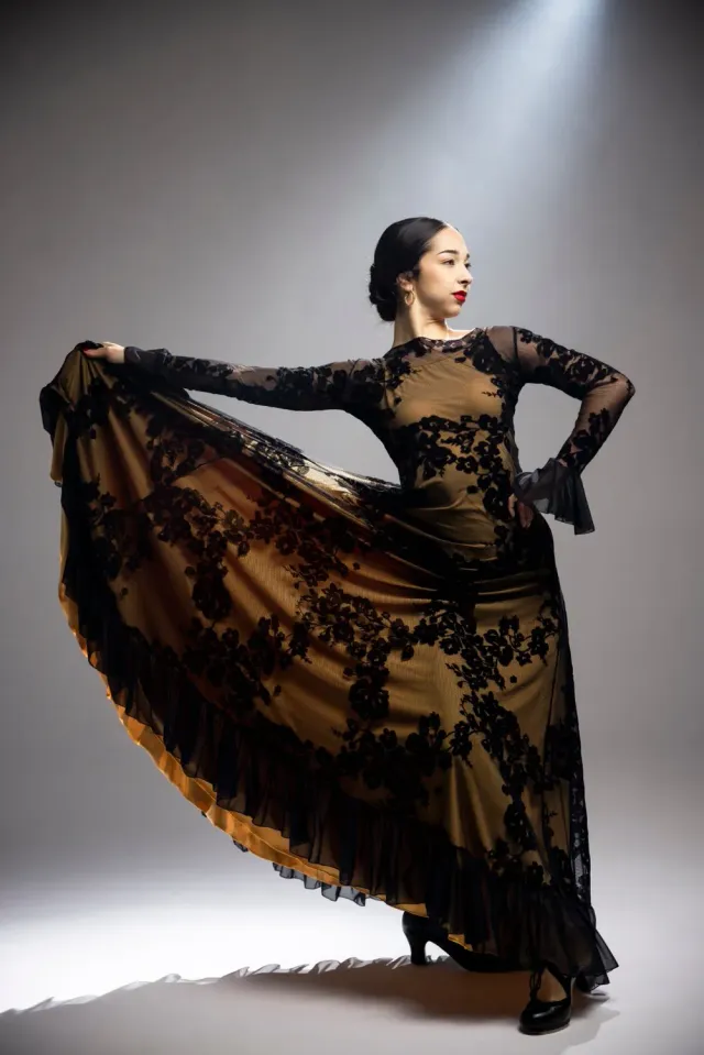VIVA LA FERIA-MODA FLAMENCA Raíz robe flamenca en tulle extensible