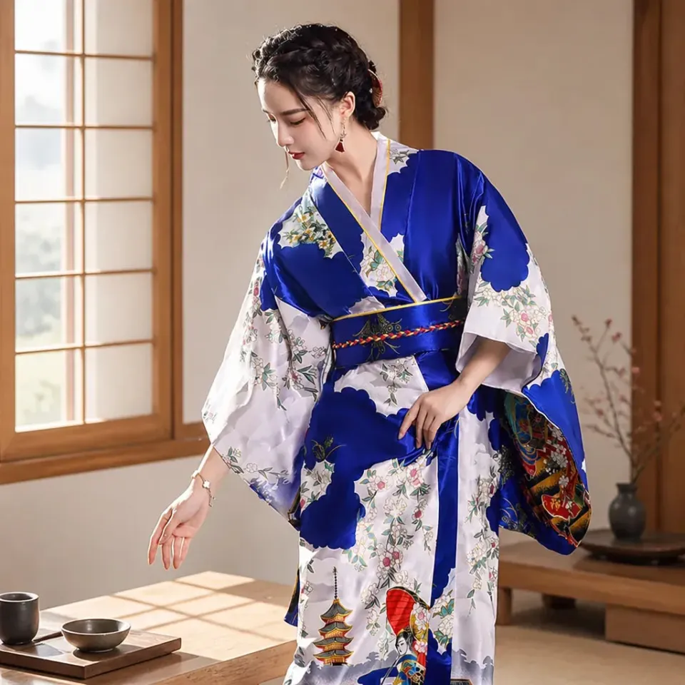 Esprit du Japon kimono long satiné obi tressé