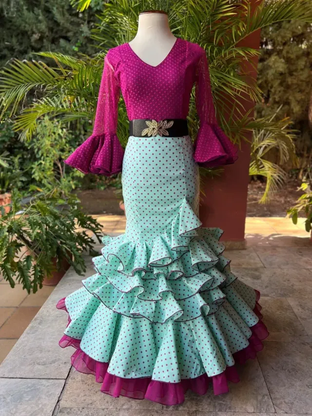 VIVA LA FERIA-MODA FLAMENCA Santacruz jupe rociera