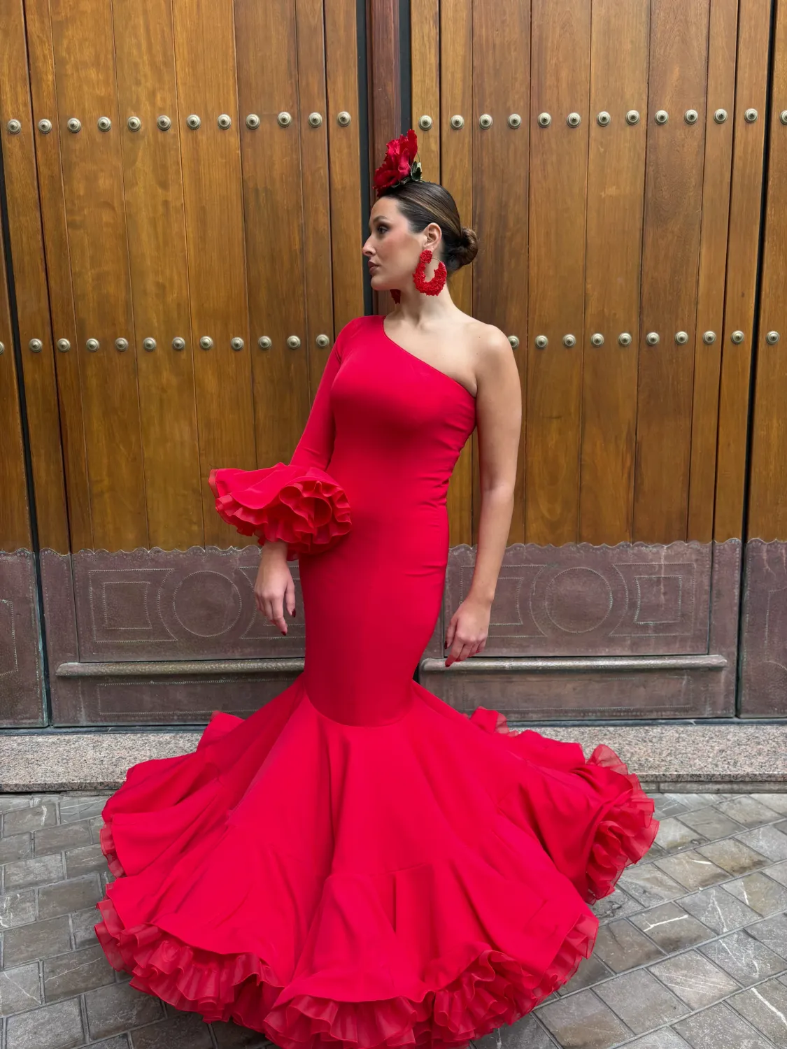 Viva La Feria Rosal robe flamenca rouge sirène asymétrique