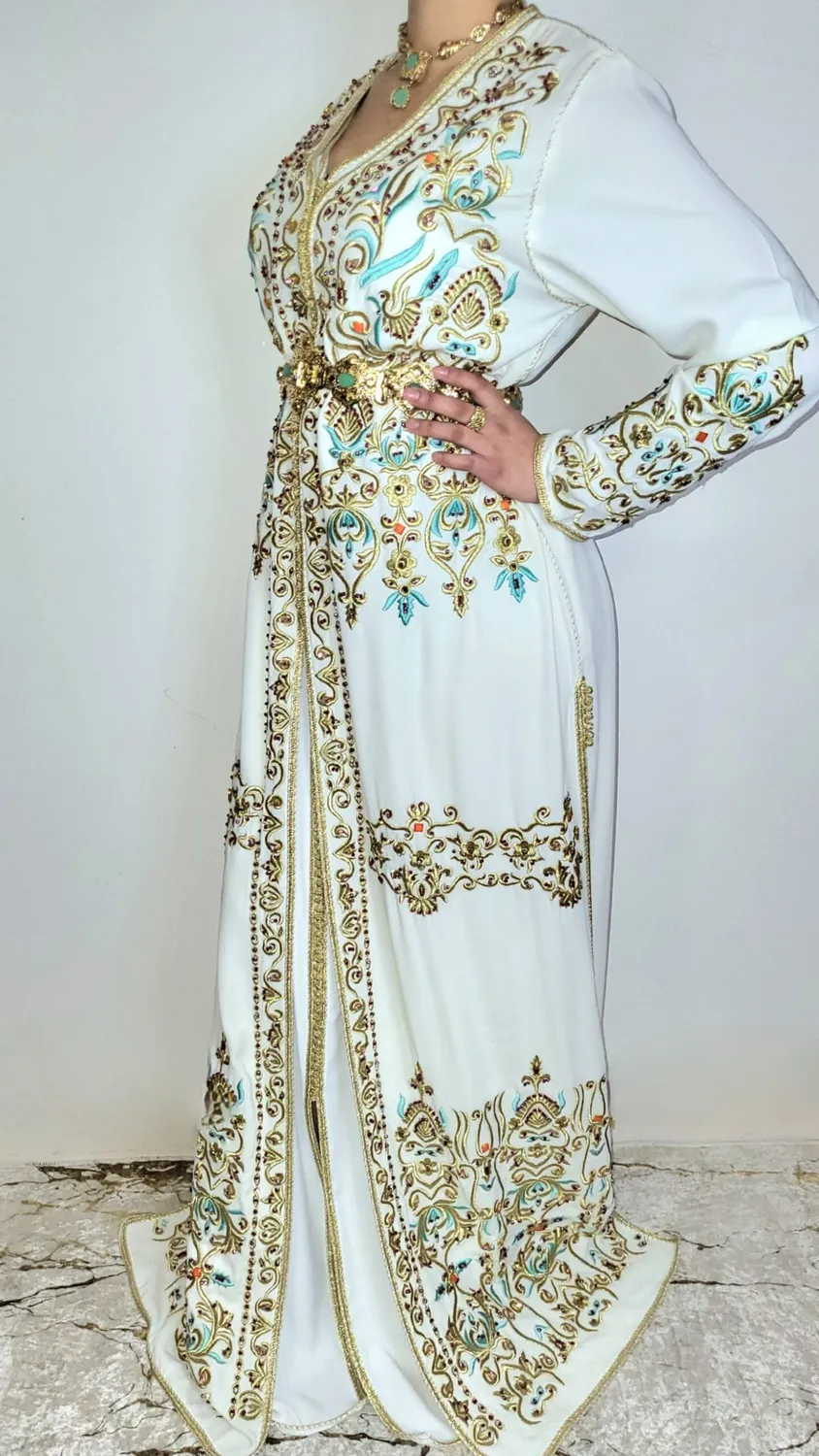 Célèbr'Orient Sanaa takchita perlée satin