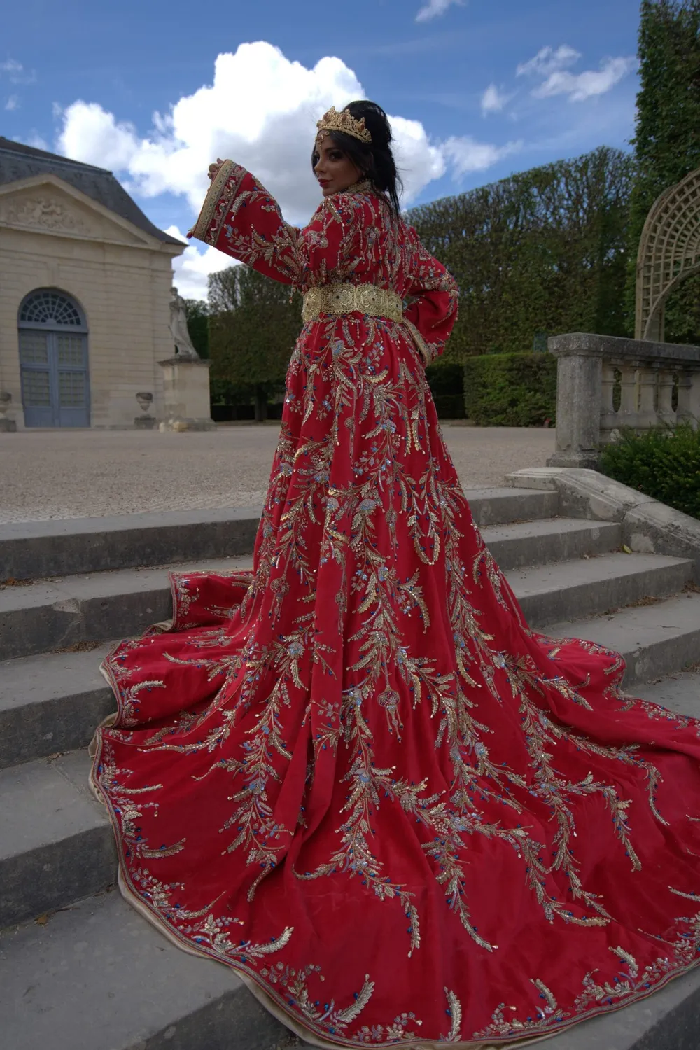 Célèbr'Orient Sarah tenue de cérémonie en location