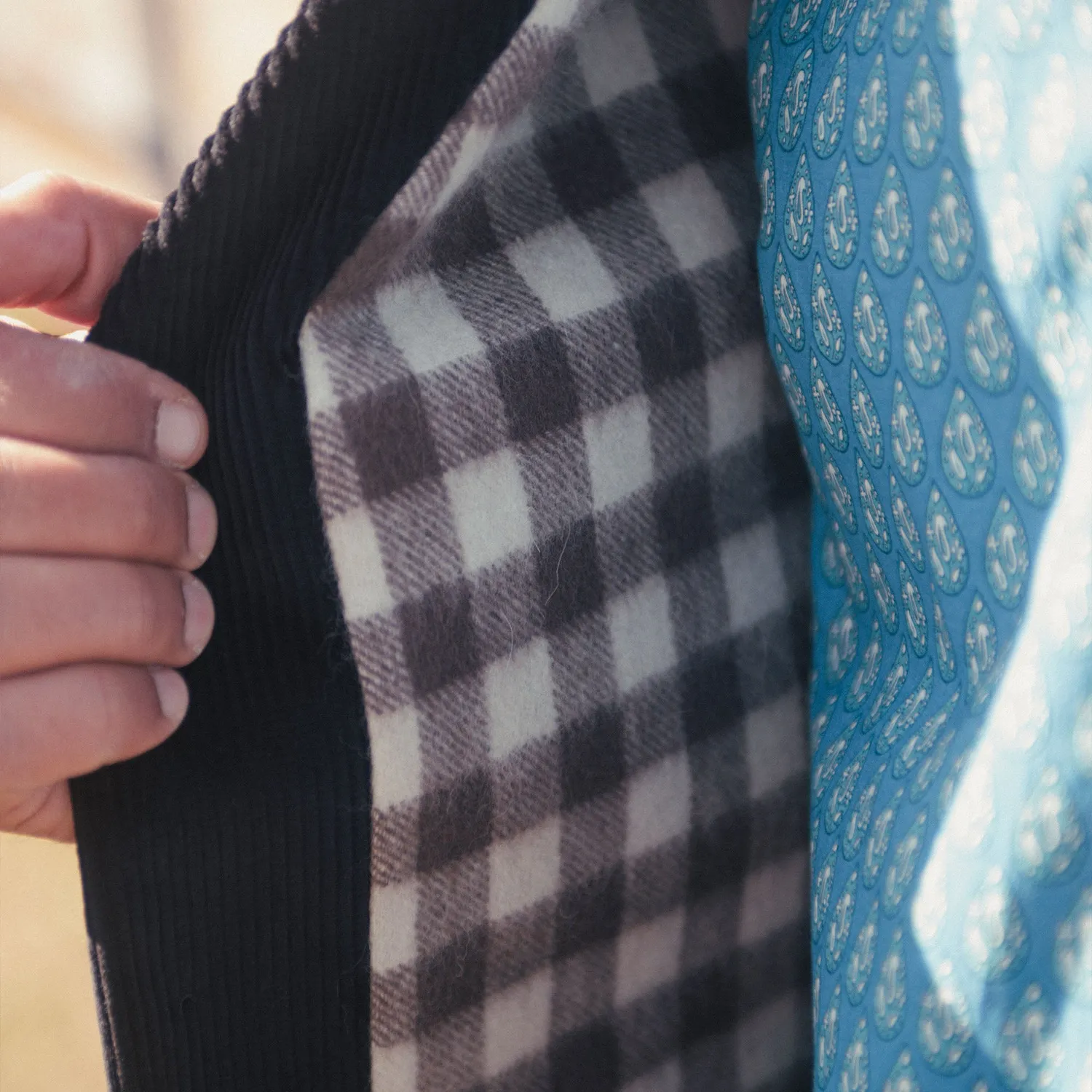 Mistral gilet paysan velours laine Camargue