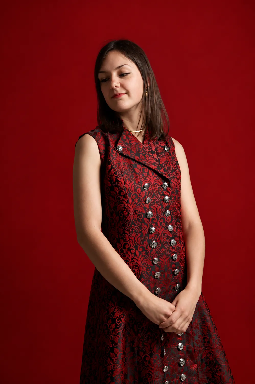 Geht's In Yseline robe damassée bordeaux et noir