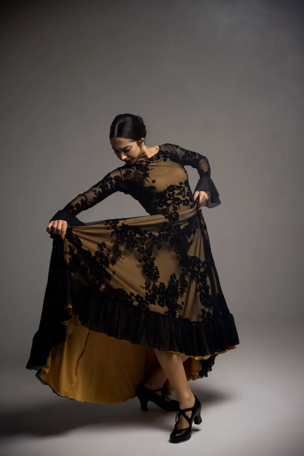 VIVA LA FERIA-MODA FLAMENCA Raíz robe flamenca en tulle extensible