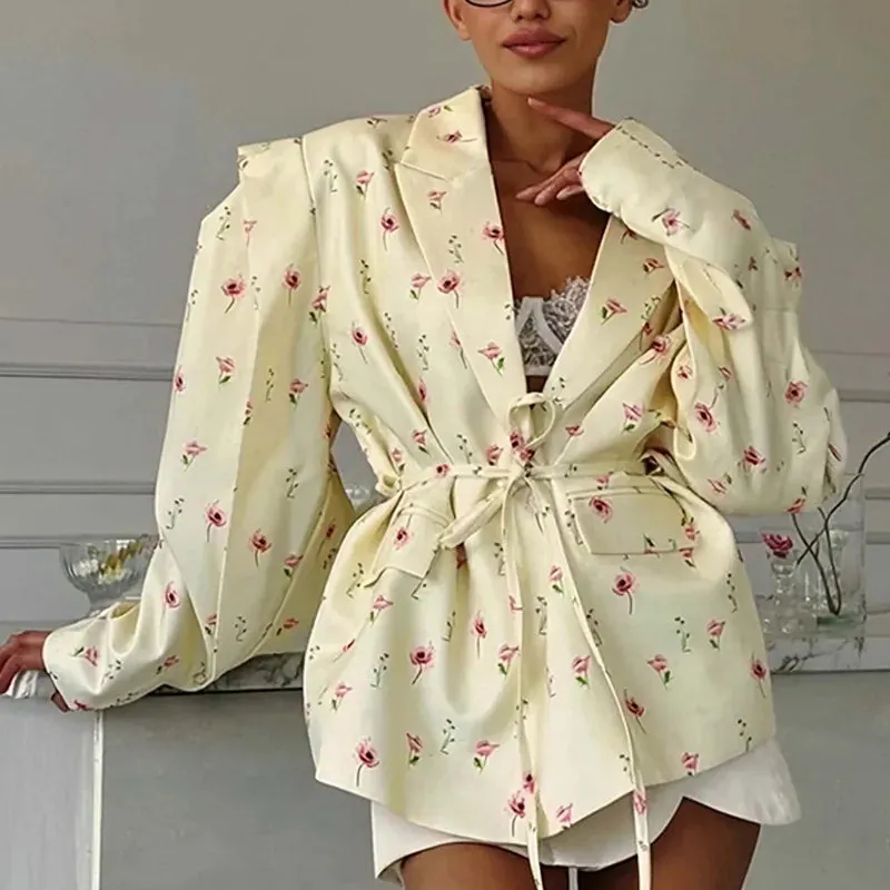 Esprit du Japon veste kimono fleurie ceinture satin
