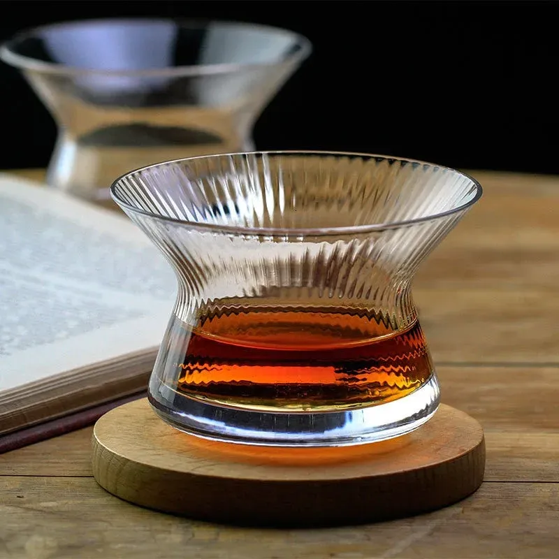 Japon style verres whisky japonais dégustation