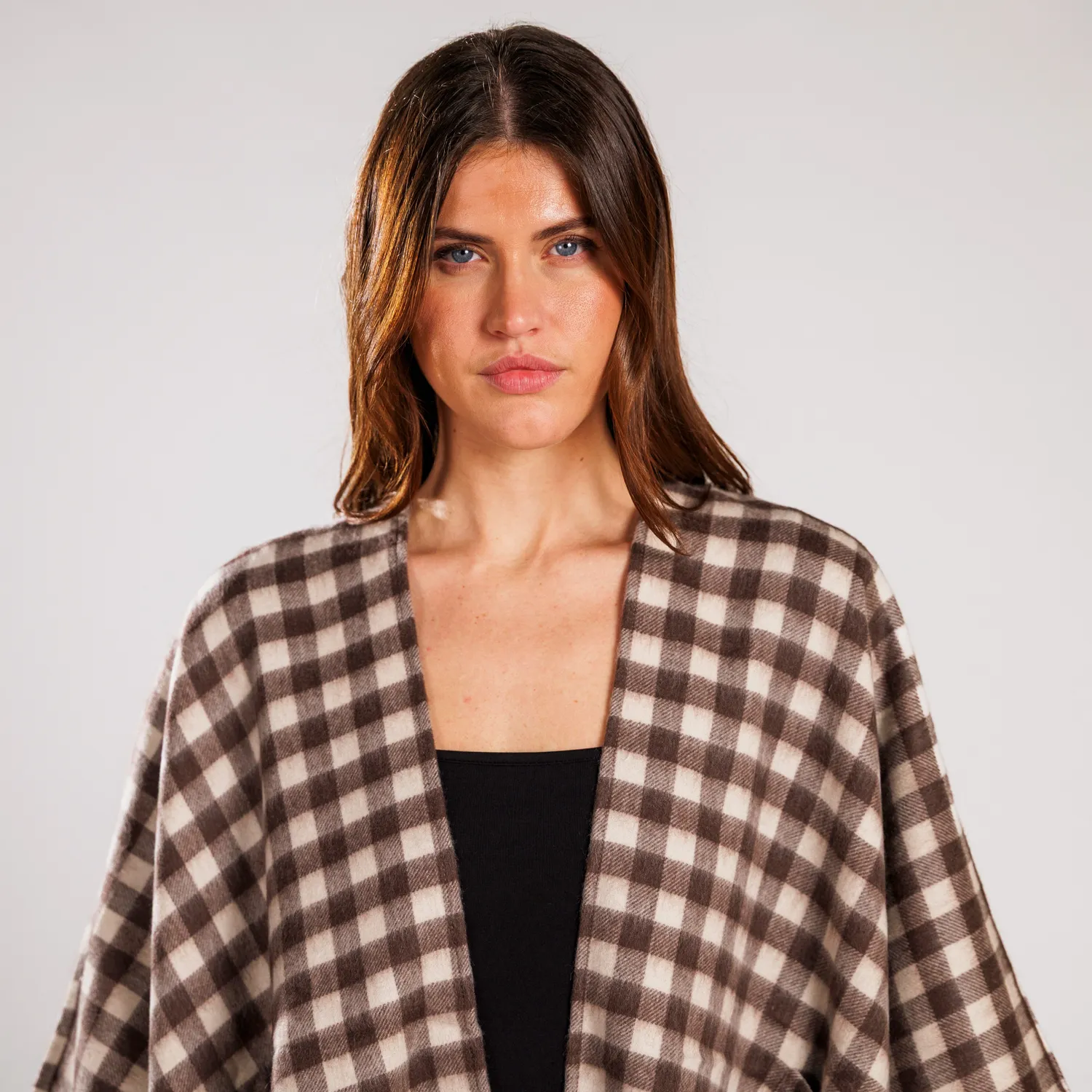 Mistral Camargue poncho laine carreaux bruns taille unique