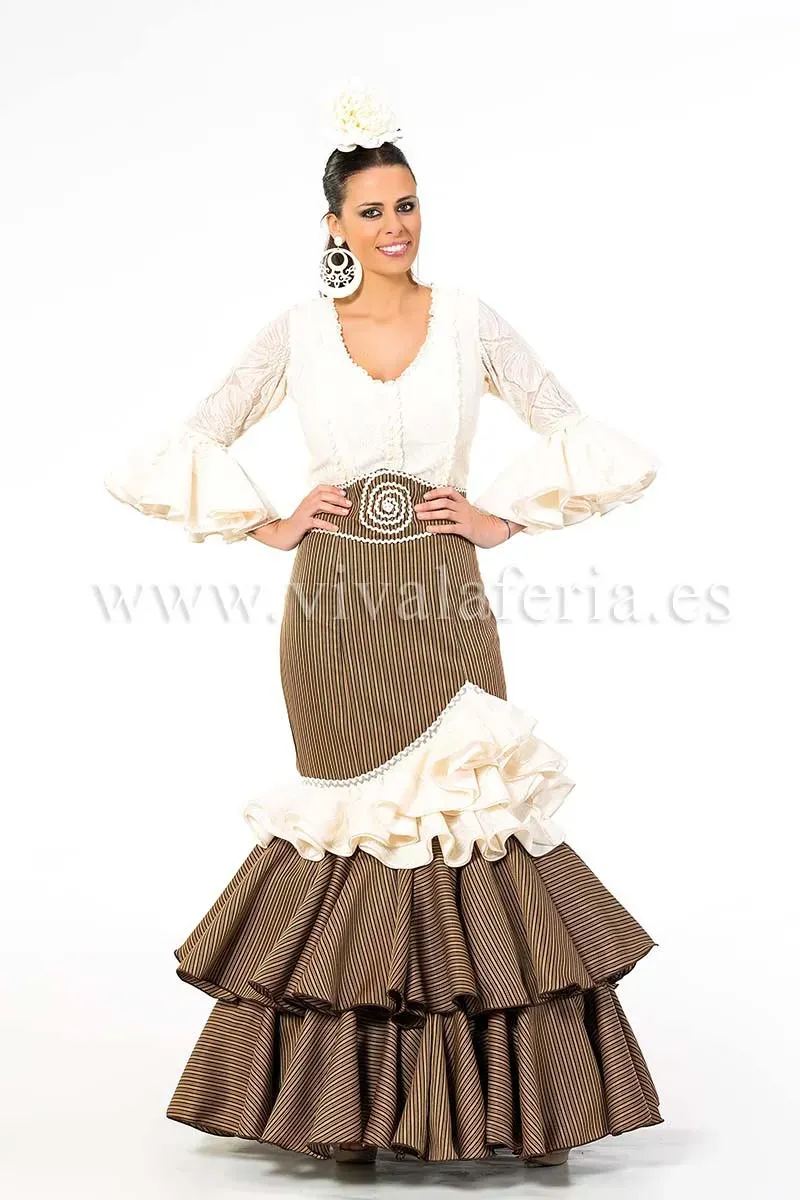 Viva La Feria Vara ensemble flamenco marron dentelle