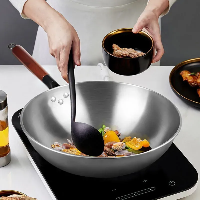 Japon style wok japonais à légumes