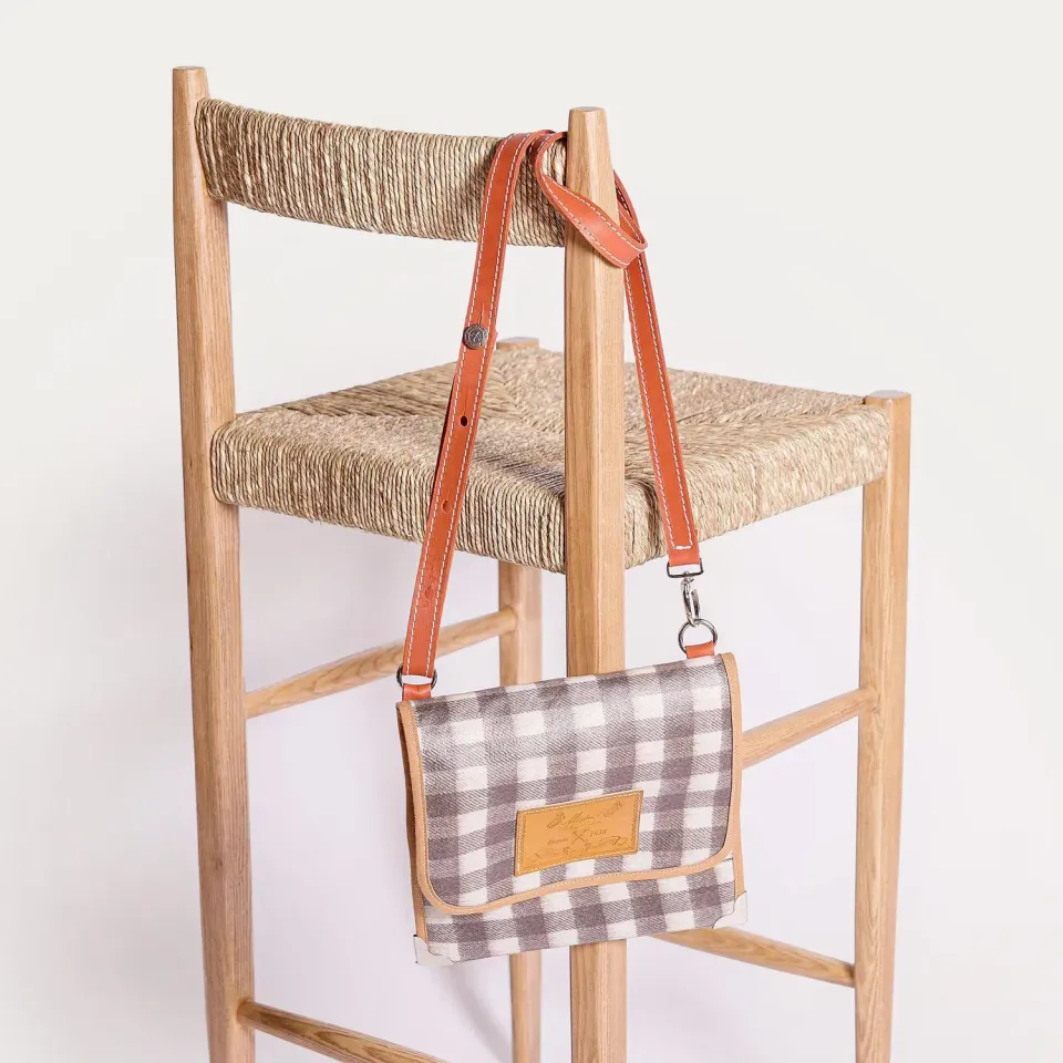 Mistral Cassane sac pochette laine Camargue Beige