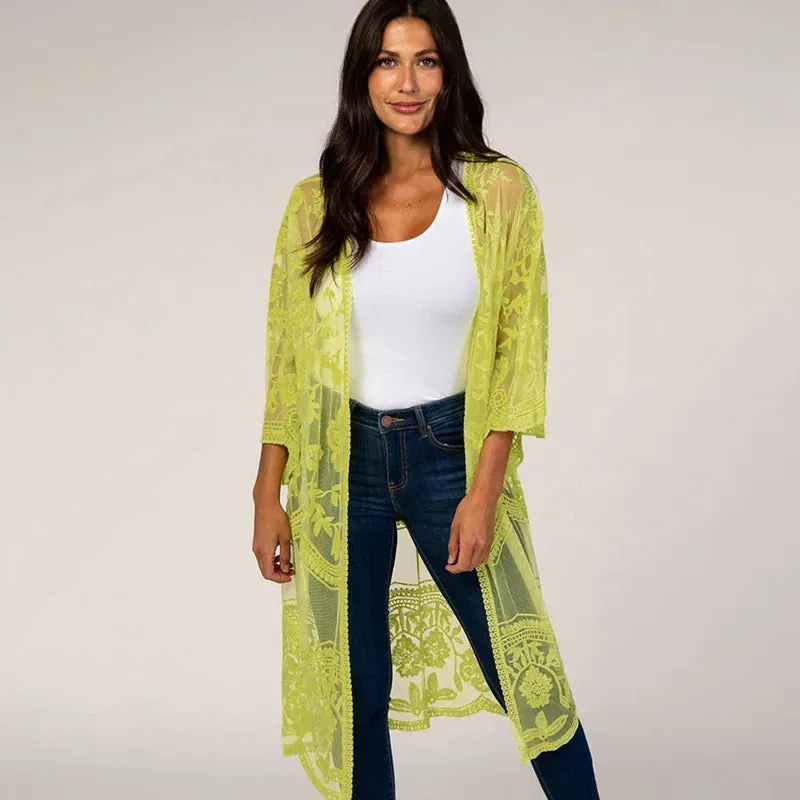 Esprit du Japon kimono de plage dentelle brodée