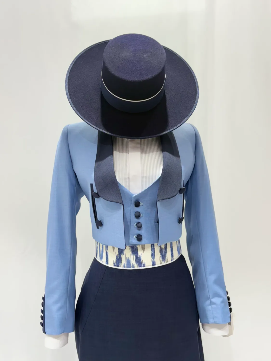 VIVA LA FERIA Macarena Ibiza costume amazone bleu marine