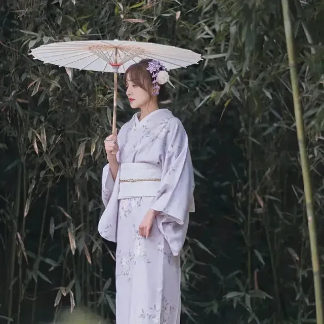 Japon style Shizuko kimono femme vintage satiné lavande