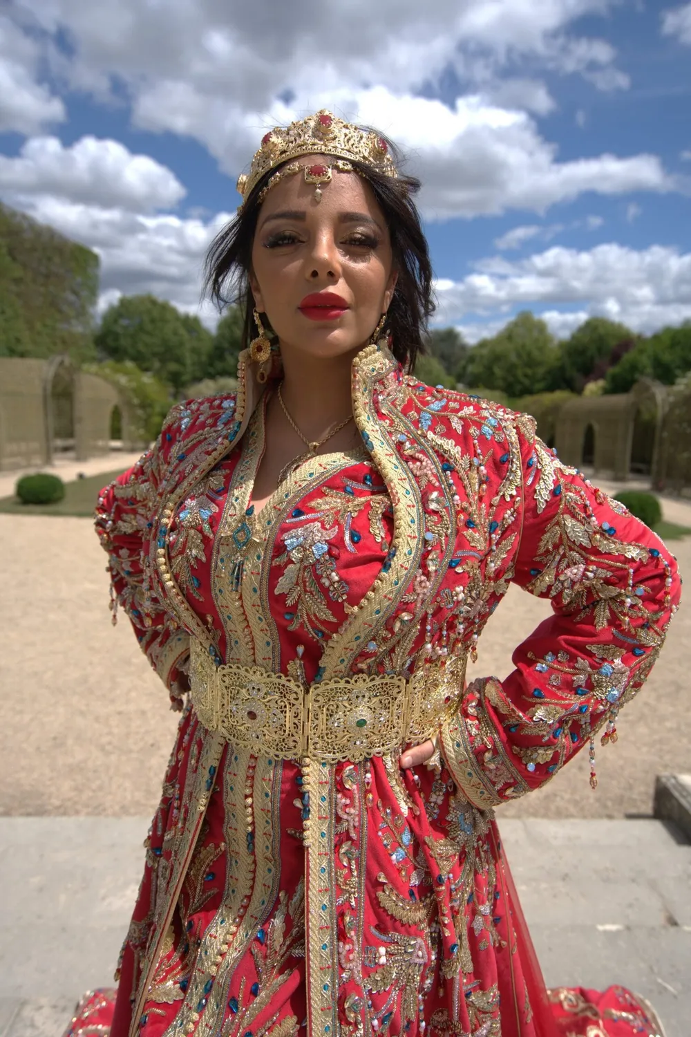 Célèbr'Orient Sarah tenue de cérémonie en location