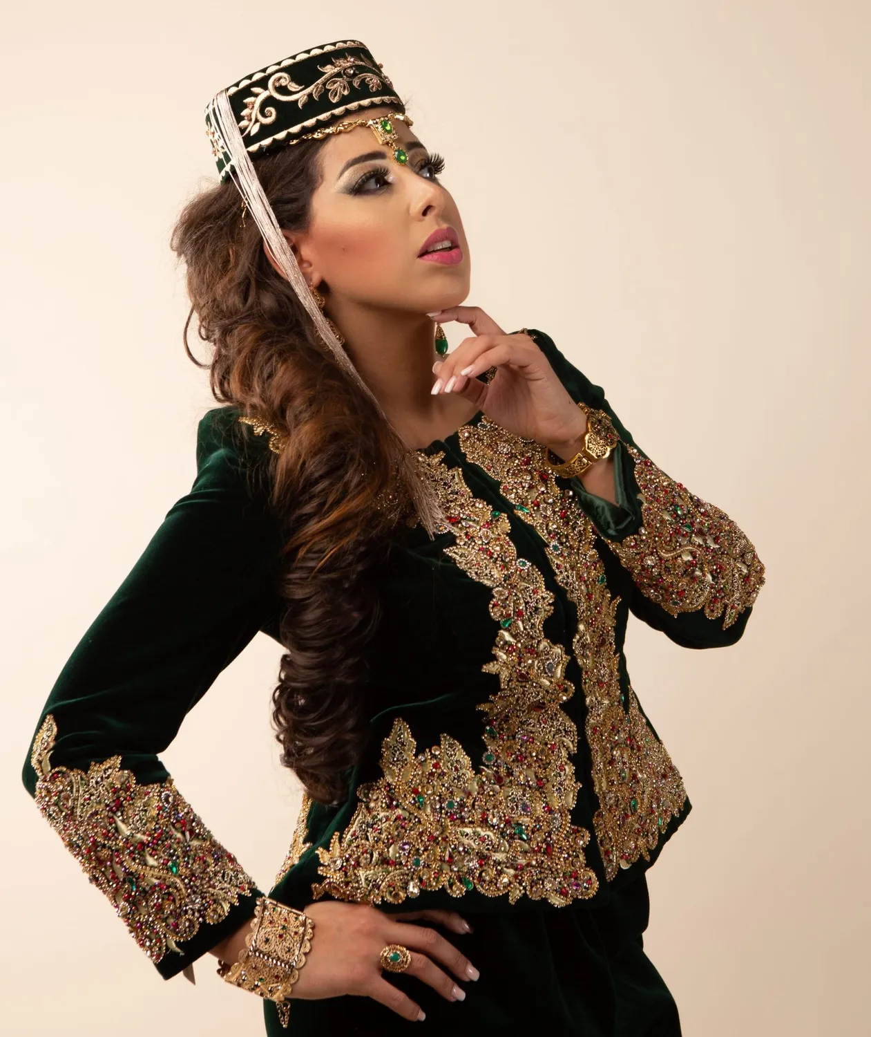 Célèbr'Orient Ines karakou algérien velours fetla